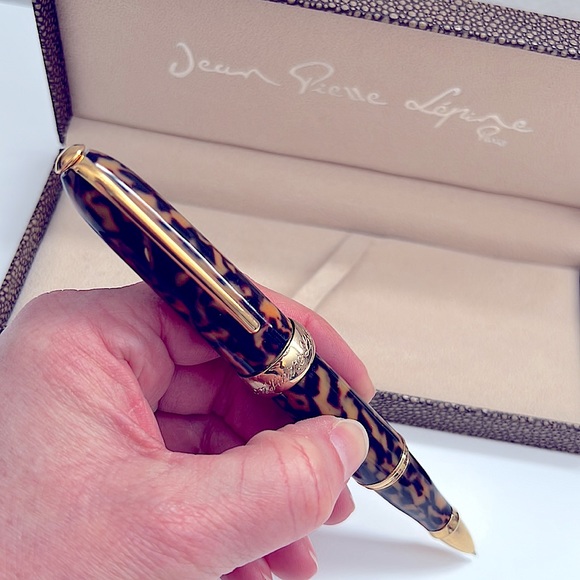 Jean-Pierre Lepine “Winston” Tortoiseshell Rollerball Pen In Box - Picture 2 of 8